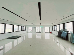 BÁN GẤP ĐẤT Mặt Phố Cổ Hàng Cân, 970M2, 200 TỶ