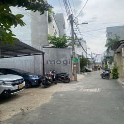 Bán nhà cấp 4 hẻm ô tô đường 109, Phước Long B - 5,4 tỷ/74m2
