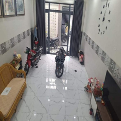 CC Bán nhà HXH Nguyễn Văn Khối, P11, GV, 4 x 18m, giá: 6.8 tỷ TL