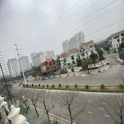 Cho thuê tầng 1,2 toà nhà đường 23 Thành Giao Lưu. DT 120m/tầng thông