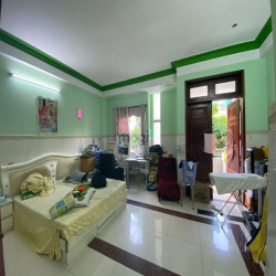 Bán nhà 4 tầng MT 10m khu Tên Lửa - 4,5x20m VỊ TRÍ ĐẸP -GẦN CHỢ N.T.TỰ