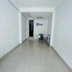 ÔTô 7 Chỗ Đỗ Trong Nhà- TRẦN HƯNG ĐẠO- Q.1- 4mX21m- 5 Tầng Vuông Vức