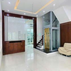 Bán biệt thư giá tốt KDC Him Lam Quận 7- DT 10X20M, Hầm trệt 3 tầng