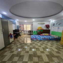 Bán nhà 3 tầng 4x20m hẻm ô tô Dương Bá Trạc trung tâm Q8 giá 11 tỷ nhỏ