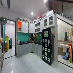 BIỆT THỰ SÂN VƯỜN - Nguyễn Văn Quá- HXH - 120m2(6 x 20)- 2 tầng BTCT