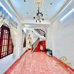 Bán nhà gần chợ Lý Văn Sâm, Tam Hiệp, sổ hồng 144m2 xây 2 tấm kiên cố
