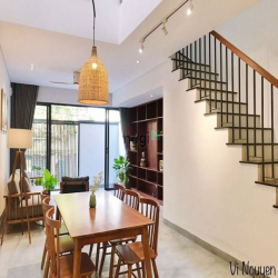 nhà Kiệt Q hải châu, gần Đống Đa có chỗ để ô tô , nhà mới xịn 3 tầng