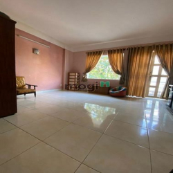 Bán nhà Đặng Thùy Trâm 4,5x16m ngay ĐH Văn Lang - giá 8,7 tỷ TL