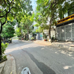 Bán nhà Đặng Thùy Trâm 4,5x16m ngay ĐH Văn Lang - giá 8,7 tỷ TL