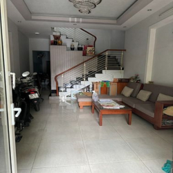 Bán nhà Đặng Thùy Trâm 4,5x16m ngay ĐH Văn Lang - giá 8,7 tỷ TL