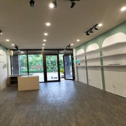 Cho thuê nhanh shophouse 165m2 trệt lầu Phú Mỹ Hưng, Quận 7 giá rẻ