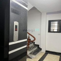 Bán nhà phố Vũ Miện, Hòn ngọc Tây Hồ, 6 tầng thang máy, 8,8 tỷ