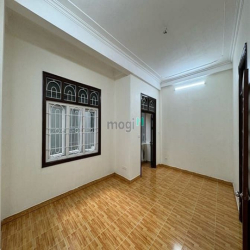 Max hot: Tô Vĩnh Diện 43m² - Ô tô đỗ cửa - 20m ra mặt phố