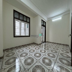 Max hot: Tô Vĩnh Diện 43m² - Ô tô đỗ cửa - 20m ra mặt phố