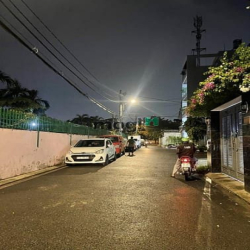 Nhà thới an 16 quận 12 82m2 ngang 6m5  4 tầng  chỉ 5 tỷ 5.