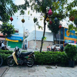 Bán nhà rộng đẹp góc 2 mặt tiền (11x36) 1050 QUANG TRUNG P8 Gò Vấp