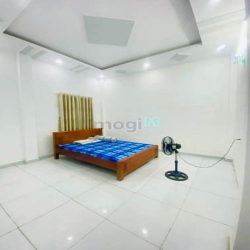 Bán nhà Hẻm 3m Phan Huy Ích, P.14, GV, 4.2 x 14 m, giá: 4.8 tỷ tl