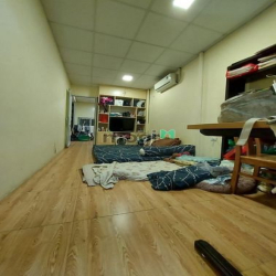 Chính chủ bán gấp căn hộ tập thể Láng Hạ 90m2 - Sổ đỏ chính chủ