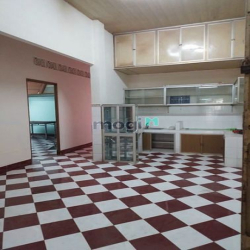 Cho thuê nhà nguyên căn sân xe hơi Bửu Long