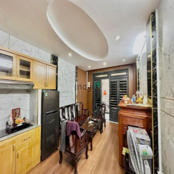 Bán nhà Nguyễn Thái Bình gần triển lãm hội chợ Tân Bình