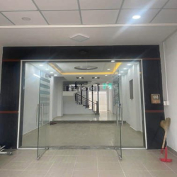 Bán nhà mặt tiền Phạm Hữu Lầu vị trí đắc địa cách PMH 500m giá 14.7 tỷ