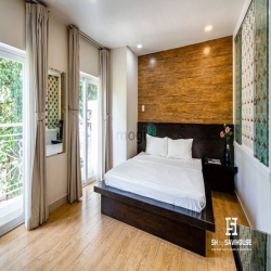 Cho thuê căn hộ 1 phòng ngủ cao cấp 50m2 full NT. Khu Nguyễn Văn Trỗi
