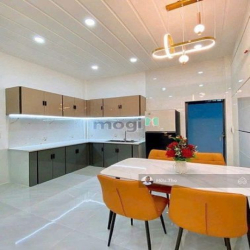 Bán nhà hẻm 3m, Ni Sư Huỳnh Liên, Tân Bình, trệt lầu, 52m2, nhỉnh 5 tỷ