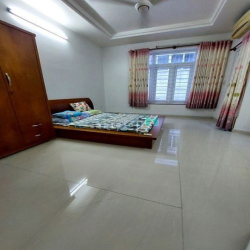Bán Nhà TÔ HIẾN THÀNH, Q.10, 44m2(4,4x10), 4Tầng, Gần CV Lê Thị Riêng