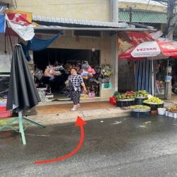 Nhà 2 mặt tiền chợ Huỳnh Thúc Kháng, Ninh Kiều, Cần Thơ - dưới 10 tỷ