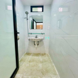 Giá Cực Tốt! Bán căn Tập thể Mặt phố Vũ Trọng Phụng - 50m x 2 Ngủ!