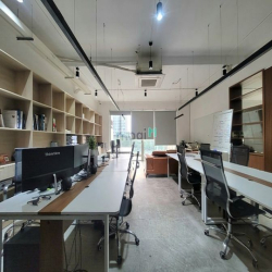 45 Triệu - Sẵn Bàn Ghế Vào Làm Việc Được Ngay - Tại Văn Phòng Sala Q2.