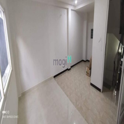Ngay ngã tư Phú Nhuận 4 tầng 24m2 gần CĐ kinh tế đối ngoại chỉ 3.6 tỷ