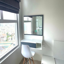 Bán nhanh căn Officetel Sunrise Cityview Q.7 giá 1,720 tỷ có nội thất