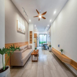 Chốt nhanh nhà ngộp nhà 1T 2L -Phan Phú Tiên, P10, Q5, DT 80m2, SHR