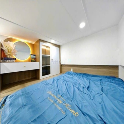 Thu Nhập 1,2 Tỷ/Năm, Tòa Nhà CHDV Thang Máy 116m2, P26, Chỉ 18,5 Tỷ