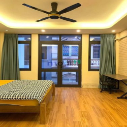 Bán nhà 75mx4T Âu Cơ, Tây Hồ, MT 5.5m, ngõ thông, 2 mặt ngõ,chỉ 8.4 tỷ