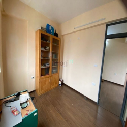 Chính chủ cần bán căn hộ tập thể biệt lập cách Hồ Gươm 15 phút đi bộ