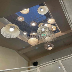 Cho thuê nhà mặt tiền Cách Mạng Tháng Tám, Trệt 3 lầu, 4x22 chỉ 40tr