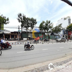 Cho thuê nhà số 449 đường Nguyễn Thị Thập, P.Tân Phong, Q.7, HCM