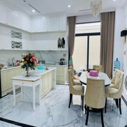 Verosa Park Khang Điề - Full NT Châu Âu - New Chưa Ở - 3 Lầu -4PN 4WC