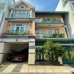 Bán Nhà HXH 122/4 Trần Đình Xu, P. Nguyễn Cư Trinh, QUận 1. DT: 9x30m
