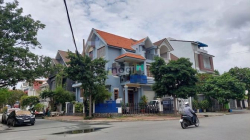 Cho thuê Biệt thự góc 2 mặt tiền Nguyễn Quý Cảnh Quận 2 ? Giá TL