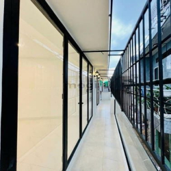 H Ô TÔ - Nhà ĐẸP - Ngang KHỦNG 11M - KD tốt - Cho Thuê 18TR