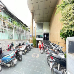 Cho thuê văn phòng 25m2 view thoáng mát giá rẻ Lê Quang Định, BT