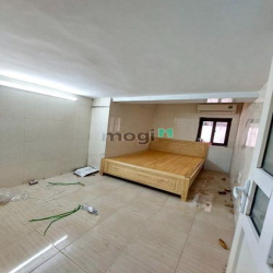 Bán Nhà Tập Thể Tầng 1, Phố Tân Mai, 76m x 2 ngủ, 1.8 tỷ, sổ riêng