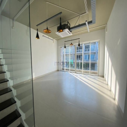Nguyên căn shophouse Saritown quận 2 dt:114m2
