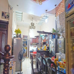 HÀNG VIP - Biệt thự 2 lầu áp mái hẻm xe hơi 458 Huỳnh Tấn Phát, Quận 7