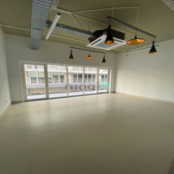 Nguyên căn shophouse Saritown quận 2 dt:114m2