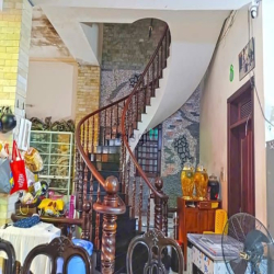 HÀNG VIP - Biệt thự 2 lầu áp mái hẻm xe hơi 458 Huỳnh Tấn Phát, Quận 7