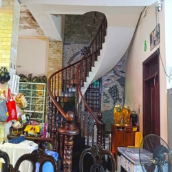 HÀNG VIP - Biệt thự 2 lầu áp mái hẻm xe hơi 458 Huỳnh Tấn Phát, Quận 7